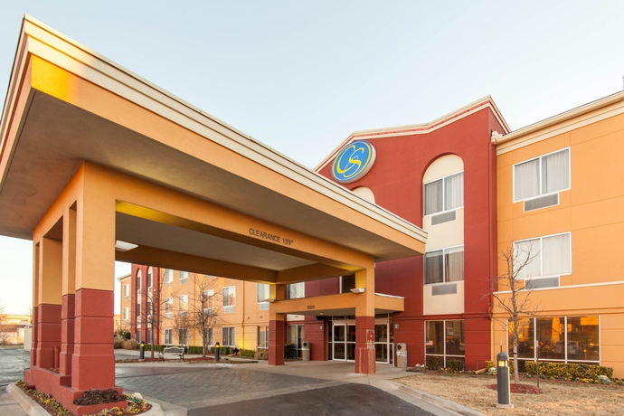 Imagen general del Hotel Comfort Suites Central/i-44. Foto 2