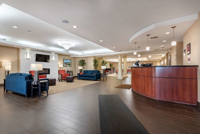 Imagen de los interiores del Hotel Comfort Suites Cincinnati Airport. Foto 18
