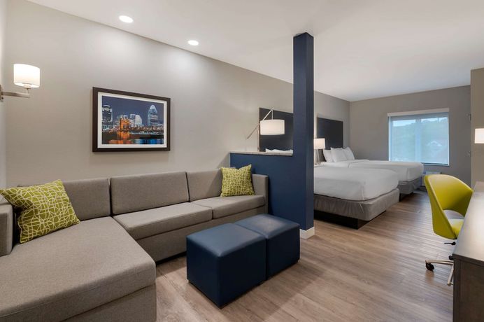 Imagen de la habitación del Hotel Comfort Suites Cincinnati University - Downtown. Foto 4