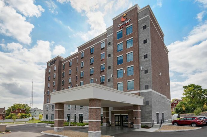 Imagen general del Hotel Comfort Suites Cincinnati University - Downtown. Foto 1