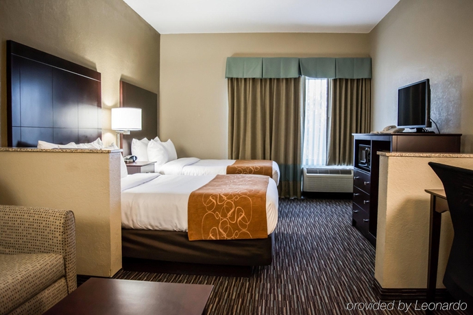 Imagen general del Hotel Comfort Suites Clearwater - Dunedin. Foto 11