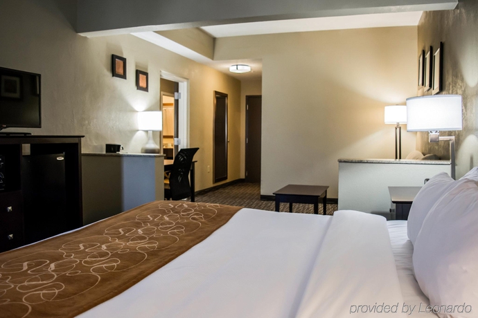 Imagen general del Hotel Comfort Suites Clearwater - Dunedin. Foto 12