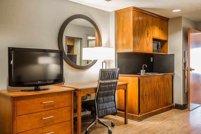 Imagen de la habitación del Hotel Comfort Suites Columbia At Harbison. Foto 6