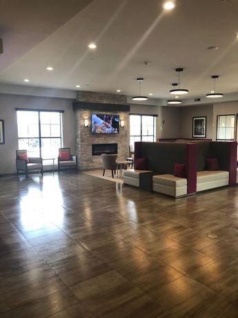 Imagen de los interiores del Hotel Comfort Suites, Columbia. Foto 19