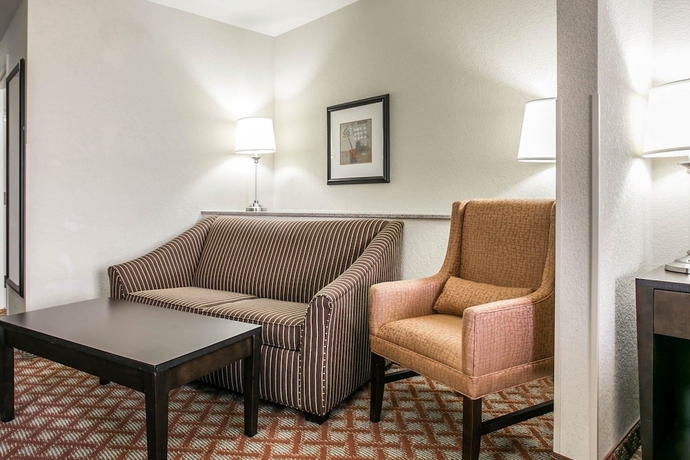 Imagen de la habitación del Hotel Comfort Suites Columbia Northeast - Fort Jackson. Foto 3