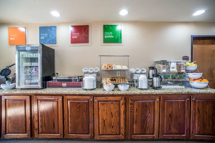Imagen del bar/restaurante del Hotel Comfort Suites Columbia - University Area. Foto 4