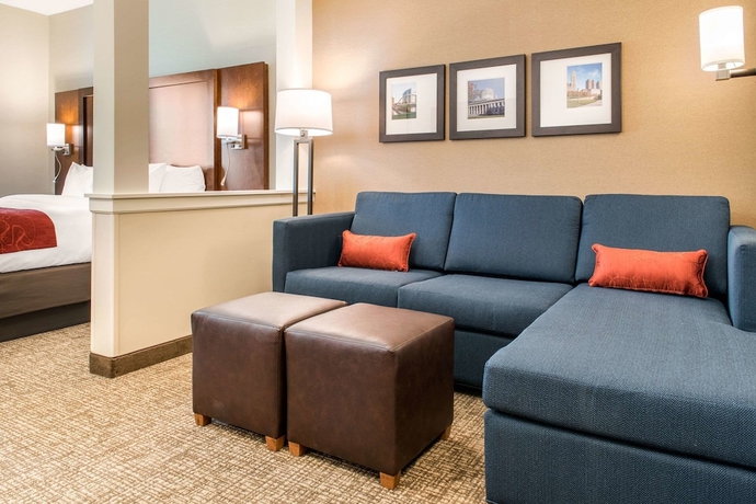 Imagen de la habitación del Hotel Comfort Suites Columbus Airport. Foto 2