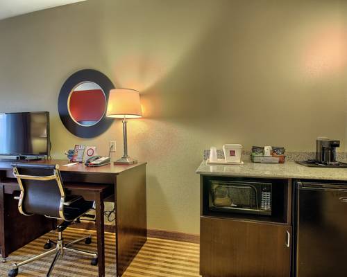 Imagen de la habitación del Hotel Comfort Suites Columbus East Broad. Foto 6