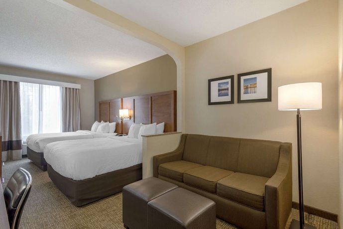 Imagen de la habitación del Hotel Comfort Suites Columbus State University Area. Foto 6