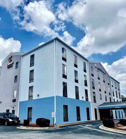 Imagen general del Hotel Comfort Suites Columbus State University Area. Foto 2