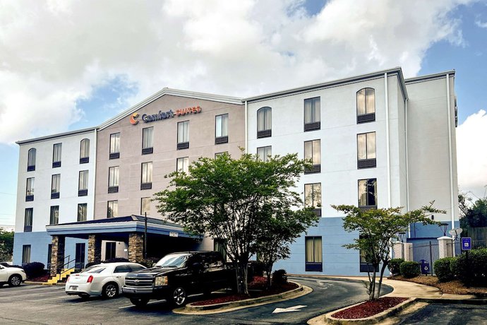 Imagen general del Hotel Comfort Suites Columbus State University Area. Foto 1