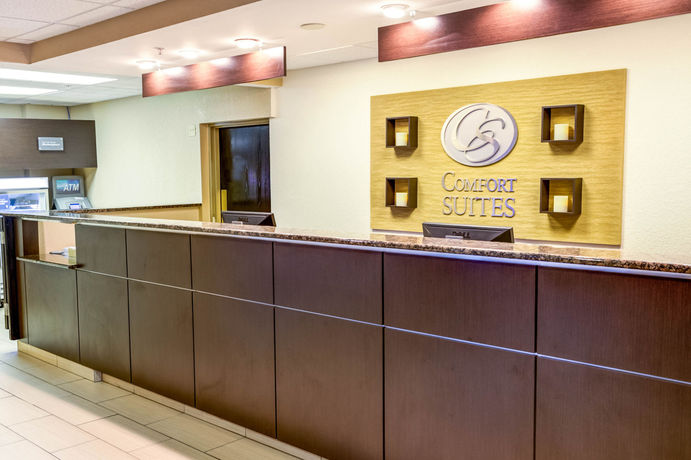Imagen de los interiores del Hotel Comfort Suites Concord Mills. Foto 15