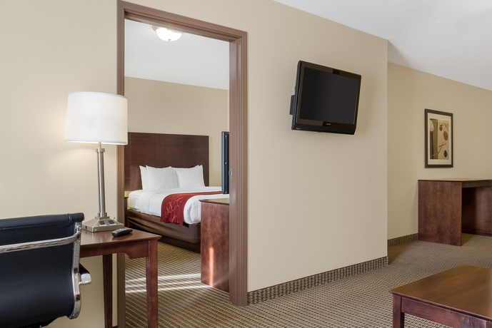 Imagen de los interiores del Hotel Comfort Suites Conference Center Rapid City. Foto 8