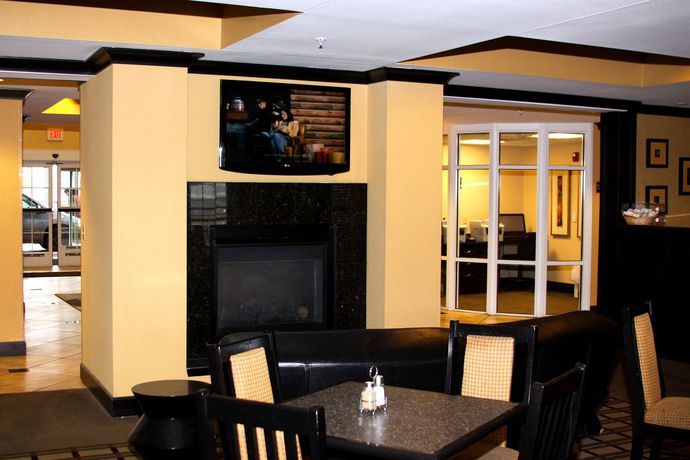 Imagen de los interiores del Hotel Comfort Suites, Conway. Foto 13