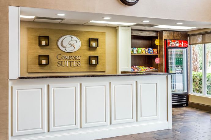 Imagen de los interiores del Hotel Comfort Suites, Conway. Foto 18