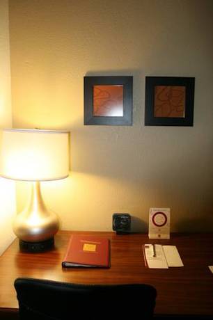 Imagen de la habitación del Hotel Comfort Suites Cookeville. Foto 5