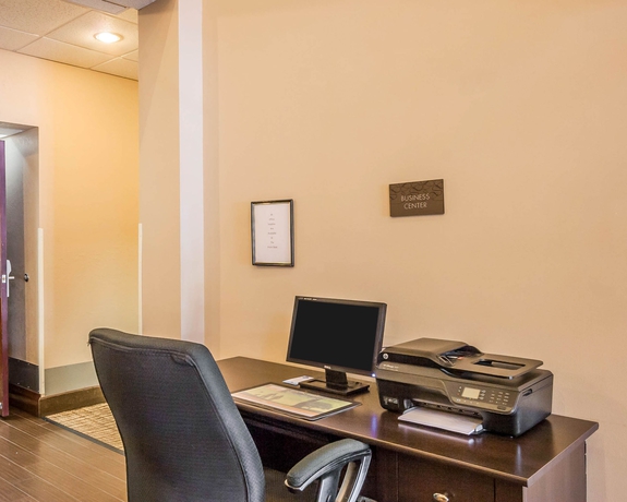 Imagen de los interiores del Hotel Comfort Suites, Cordova. Foto 14
