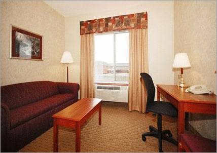 Imagen de la habitación del Hotel Comfort Suites, Danville. Foto 2
