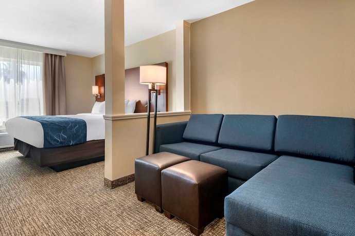 Imagen de la habitación del Hotel Comfort Suites Daytona Beach - Speedway. Foto 6