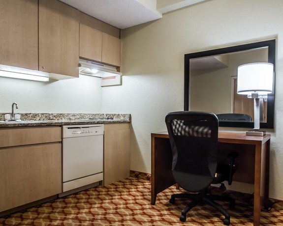 Imagen de la habitación del Hotel Comfort Suites Downtown, Orlando. Foto 8