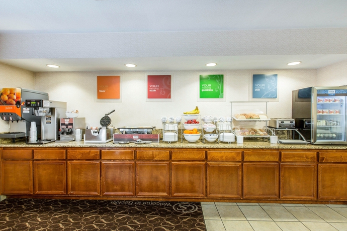 Imagen del bar/restaurante del Hotel Comfort Suites Downtown Sacramento. Foto 3
