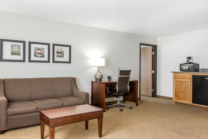 Imagen de la habitación del Hotel Comfort Suites Downtown Sacramento. Foto 7