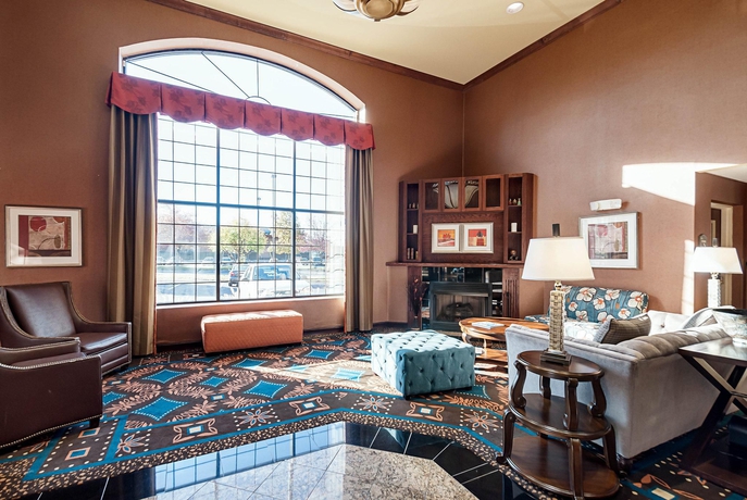 Imagen de los interiores del Hotel Comfort Suites Dulles Airport. Foto 12