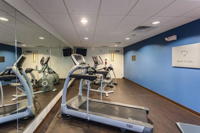Imagen de los interiores del Hotel Comfort Suites East Lincoln - Mall Area. Foto 18