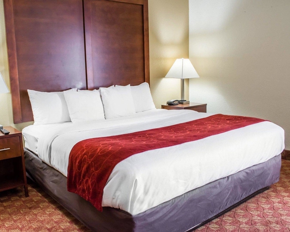 Imagen de la habitación del Hotel Comfort Suites, Edgewood Hill. Foto 3