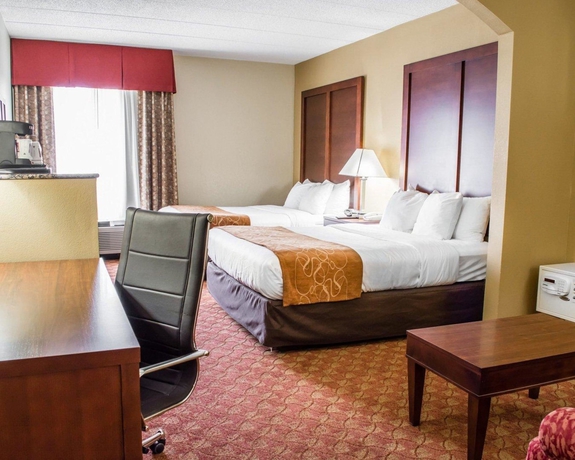 Imagen de la habitación del Hotel Comfort Suites, Edgewood Hill. Foto 5