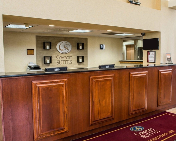 Imagen de los interiores del Hotel Comfort Suites, Edgewood Hill. Foto 15