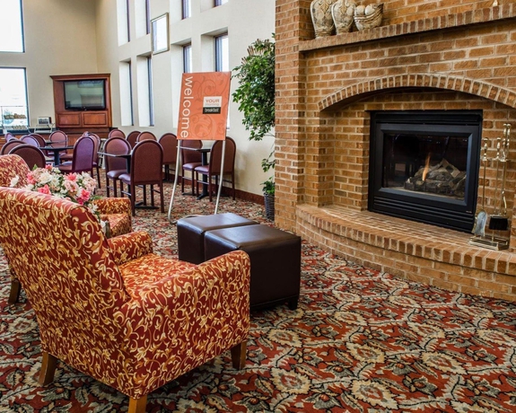 Imagen de los interiores del Hotel Comfort Suites, Edgewood Hill. Foto 17