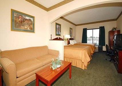 Imagen de la habitación del Hotel Comfort Suites Effingham. Foto 4