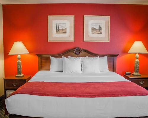 Imagen de la habitación del Hotel Comfort Suites Escanaba. Foto 2