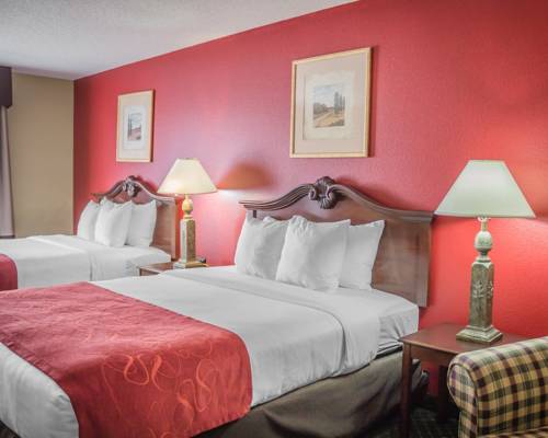 Imagen de la habitación del Hotel Comfort Suites Escanaba. Foto 3
