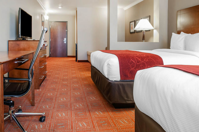 Imagen de la habitación del Hotel Comfort Suites Farmington. Foto 7