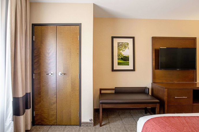 Imagen de la habitación del Hotel Comfort Suites Fishkill near Interstate 84. Foto 11