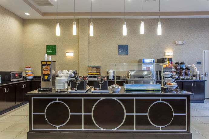 Imagen del bar/restaurante del Hotel Comfort Suites Florence I-95. Foto 6