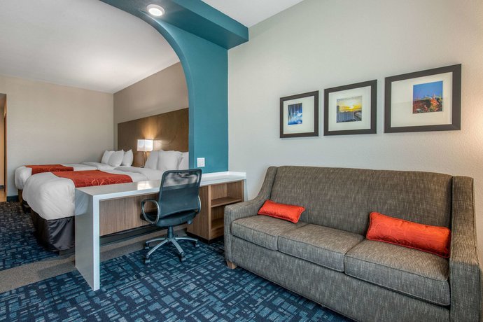 Imagen de la habitación del Hotel Comfort Suites Fort Lauderdale Airport and Cruise Port. Foto 16