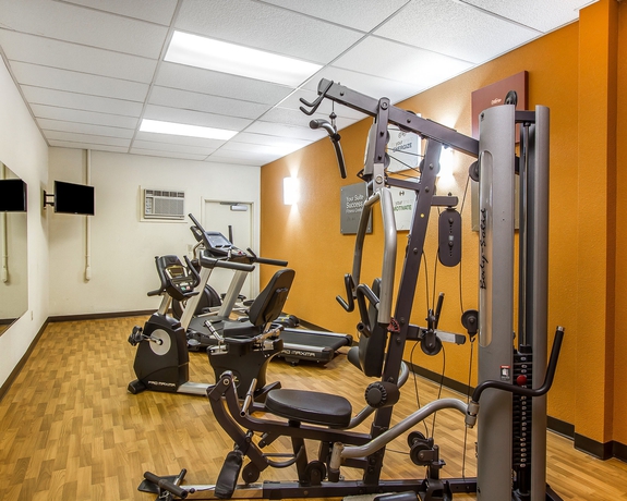 Imagen de los interiores del Hotel Comfort Suites, Freeport. Foto 11