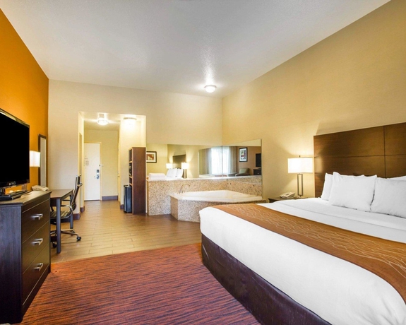Imagen de la habitación del Hotel Comfort Suites, Fresno. Foto 2