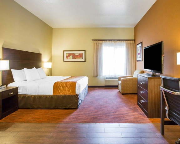 Imagen de la habitación del Hotel Comfort Suites, Fresno. Foto 11