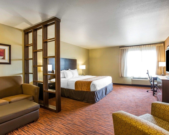 Imagen de la habitación del Hotel Comfort Suites, Fresno. Foto 13