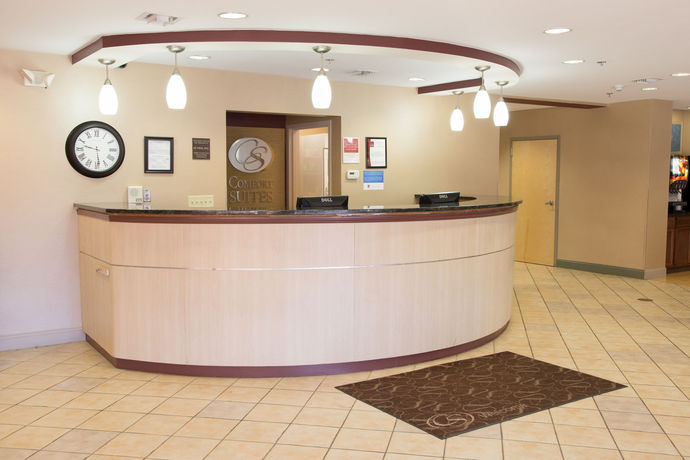 Imagen de los interiores del Hotel Comfort Suites Fultondale I-65 Near I-22. Foto 14