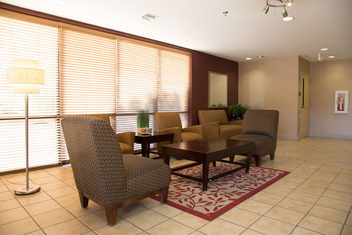 Imagen de los interiores del Hotel Comfort Suites Fultondale I-65 Near I-22. Foto 15
