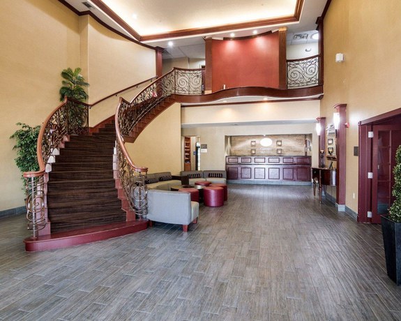 Imagen de los interiores del Hotel Comfort Suites Gainesville. Foto 18