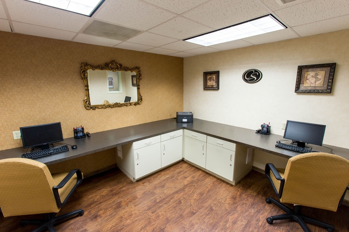 Imagen de los interiores del Hotel Comfort Suites Grand Rapids South. Foto 16