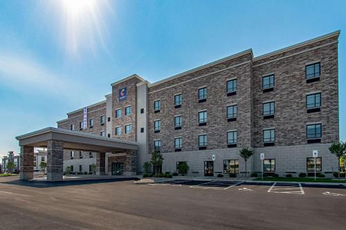 Imagen general del Hotel Comfort Suites Grove City - Columbus South. Foto 4