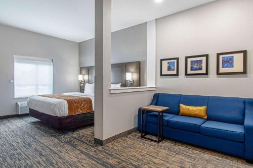 Imagen general del Hotel Comfort Suites Grove City - Columbus South. Foto 6