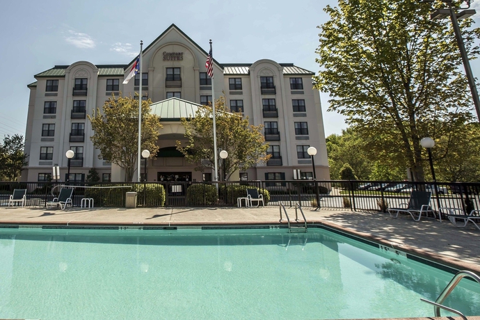 Imagen general del Hotel Comfort Suites Hanes Mall. Foto 2